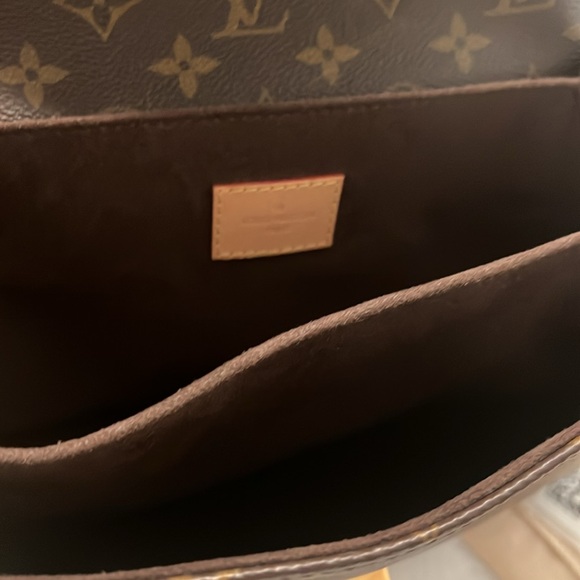 Louis Vuitton Pochette Métis - Picture 8 of 10